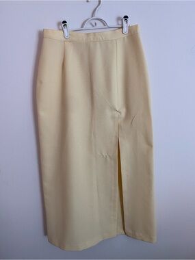Vintage powdered yellow maxi skirt